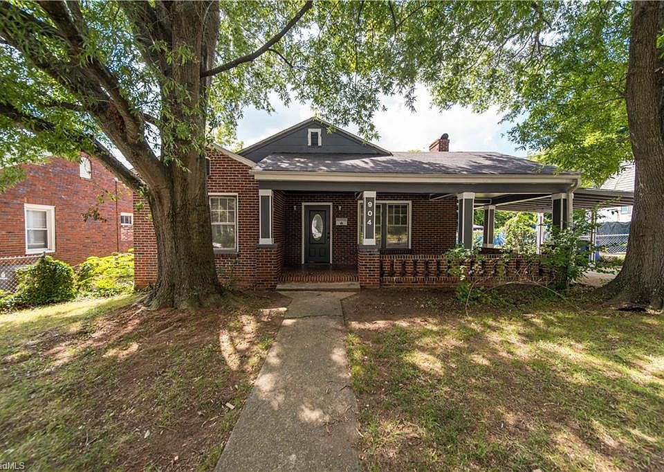 1st image of 904 Gray Ave