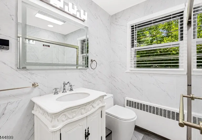 140 N Farview Ave — Photo 13