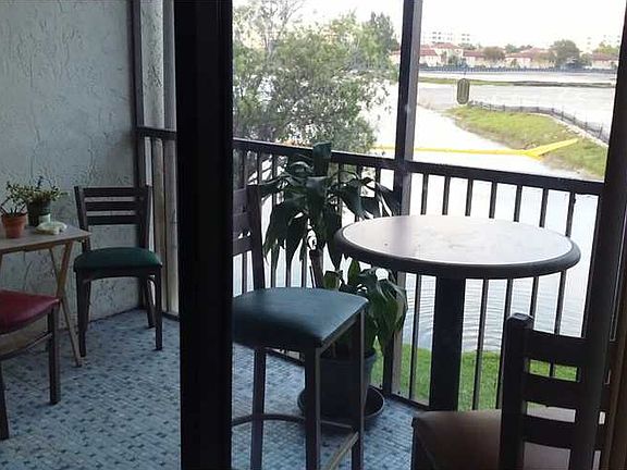 4th image of 16471 Blatt Blvd APT 203