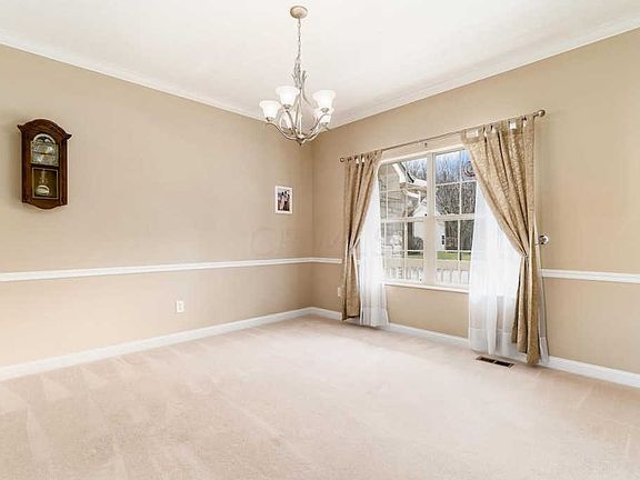 5th image of 6744 Burnside Ln