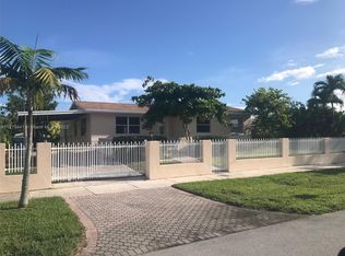 12035 SW 183rd St, Miami, FL 33177