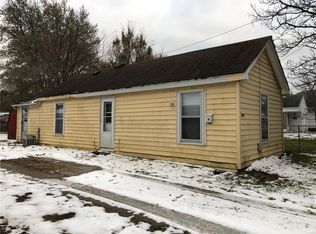 1814 N 29th St, Decatur, IL 62526