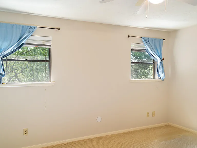1704 Crystal Hills Dr — Photo 21
