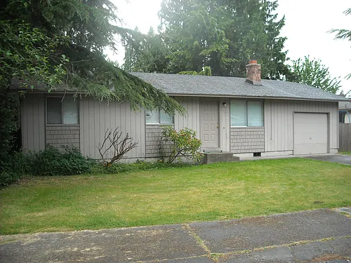 5828 93rd Pl NE Photo 1