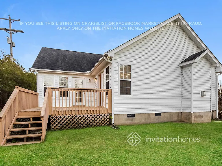 5743 Heron Point Pl SW — Photo 15