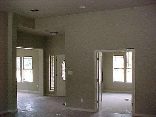 5th image of 168 OAK FIELDS