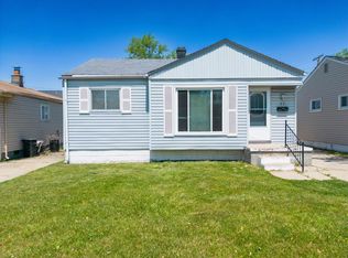 55 E Barrett Ave, Madison Heights, MI 48071