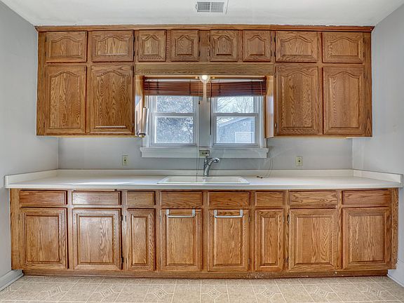 5th image of 4673 N Ironwood Ln