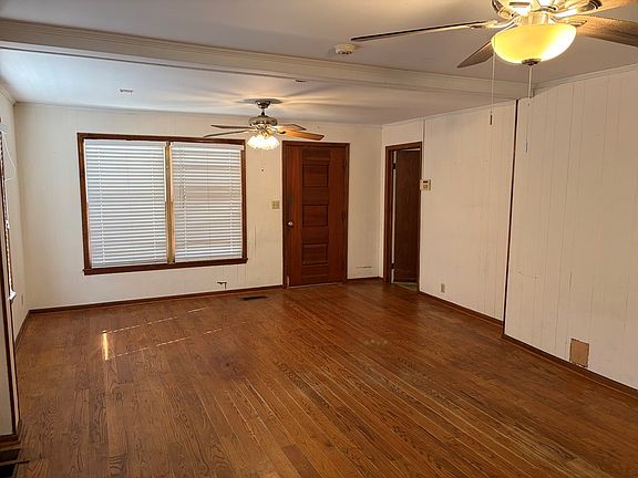 5th image of 854 Rockhouse Rd E