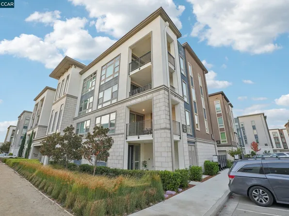 5728 Kemper Pl Unit 202, Dublin, CA 94568