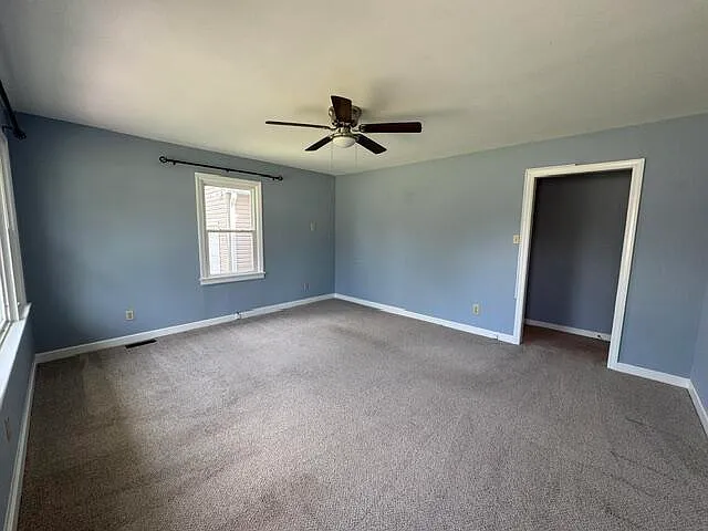 3501 Westmont Dr — Photo 3