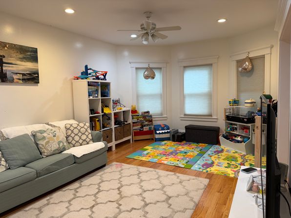7 Moraine St, Belmont, MA 02478