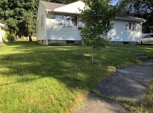 24 Keach St, Waltham, MA 02453