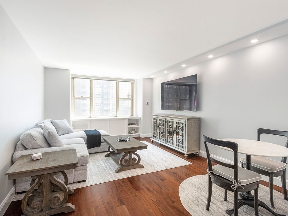 1st image of 301 E 79th St APT 10R