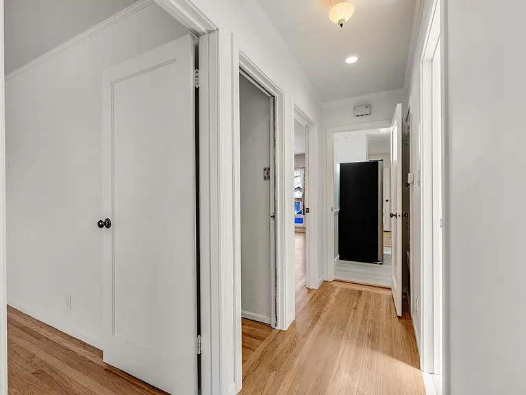 318 Allison St — Photo 15