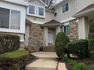 203 Madaline Dr, Avenel, NJ 07001