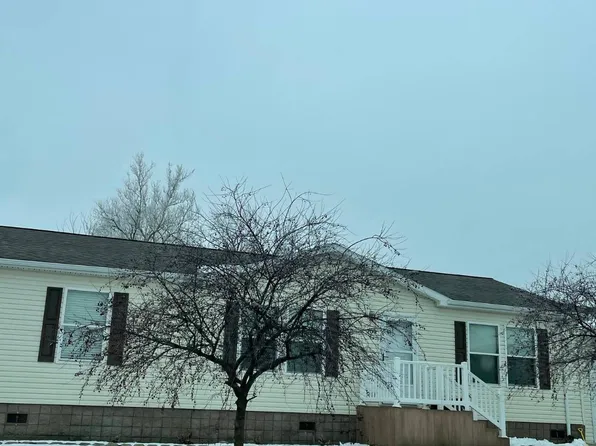 709 W Nebraska St, Lenox, IA 50851