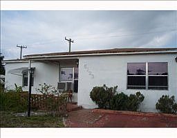 1st image of 5133 NE 4th Ave