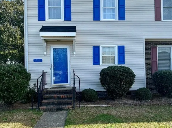 3702-1 Cliffridge Dr, Lumberton, NC 28358