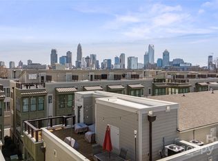 324 Uptown West Dr, Charlotte, NC 28208