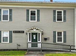 2 School St, Waterville, ME 04901