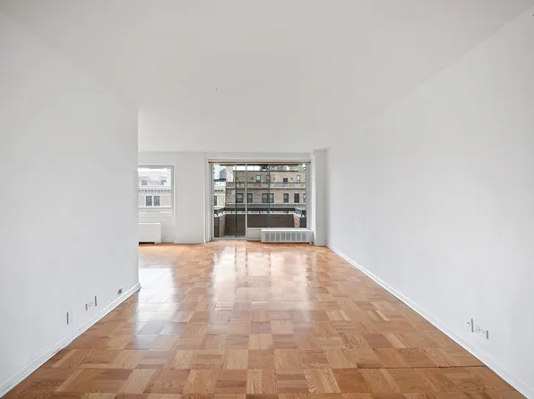 45 East 89th Street image 1 of 12