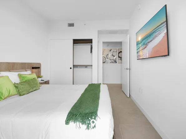 7144 Byron Ave #Id1459750p, Miami Beach, FL 33141