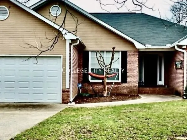 409 21st St E, Tuscaloosa, AL 35401