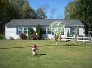 93 Davis St, Pittsfield, MA 01201