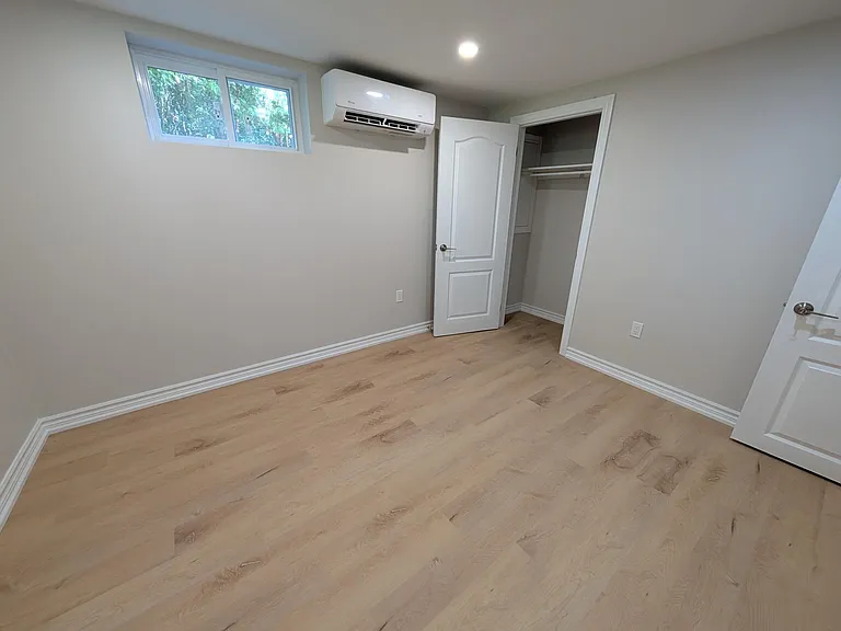 7 Queen Mary Rd — Photo 9