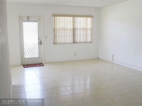 5th image of 94 Ventnor E #94