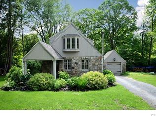 19 Hanford Ln, Wilton, CT 06897