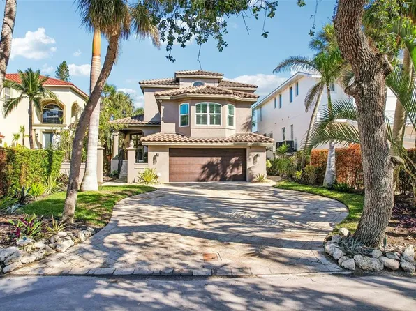 5159 Oxford Dr, Sarasota, FL 34242