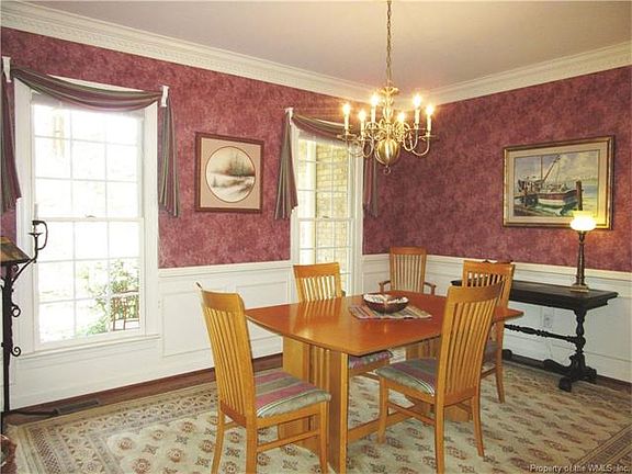 3rd image of 102 Woodhall Spa
