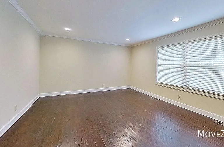747 Hall Spencer Rd — Photo 16