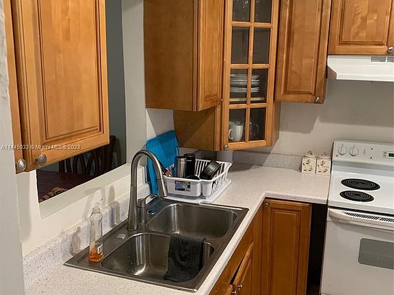 3rd image of 6750 Arbor Dr APT 203