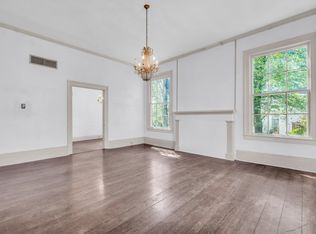 1024 3rd Ave N APT 2, Columbus, MS 39701