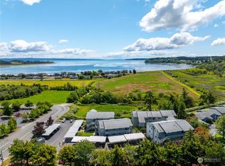 485 SW Bayshore Dr APT B102, Oak Harbor, WA