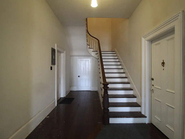 317 Park Ave #2 — Photo 4