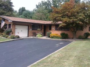 124 Castle Acres Dr, Webster, NY 14580
