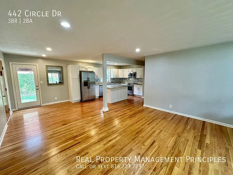 442 Circle Dr — Photo 6