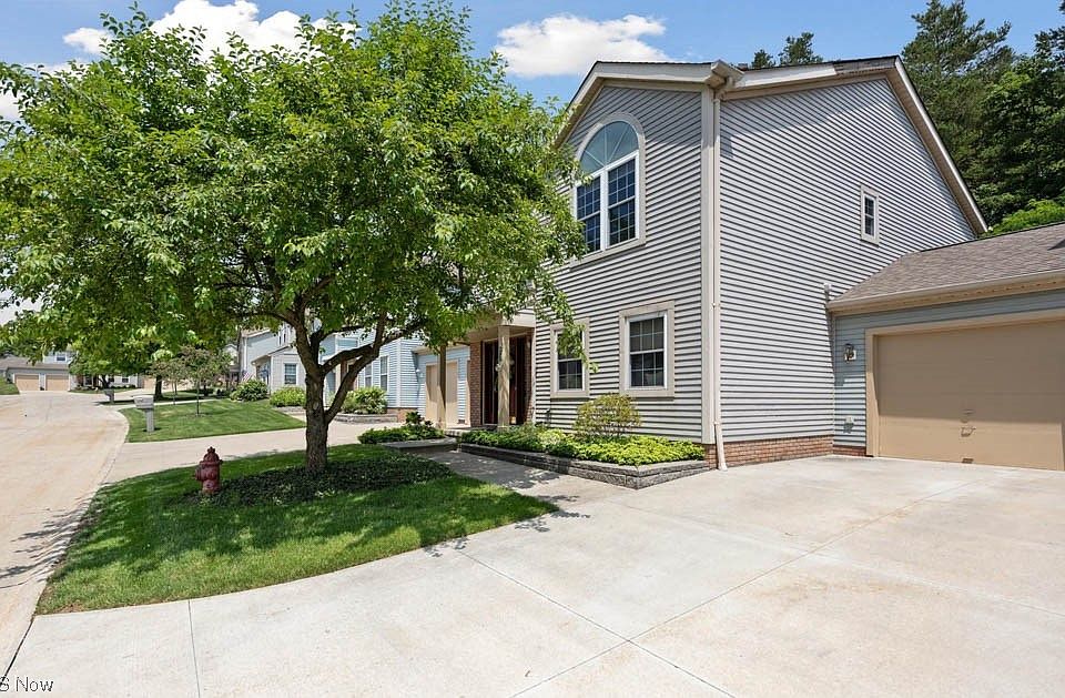 1st image of 8547 Ravenswood Ln