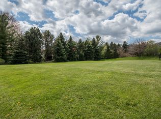 W268N2205 Shooting Star Rd, Pewaukee, WI 53072