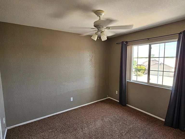 9159 W Sandra Ter — Photo 1