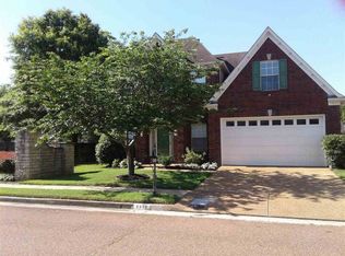9333 S Fairmont Cir, Collierville, TN 38017