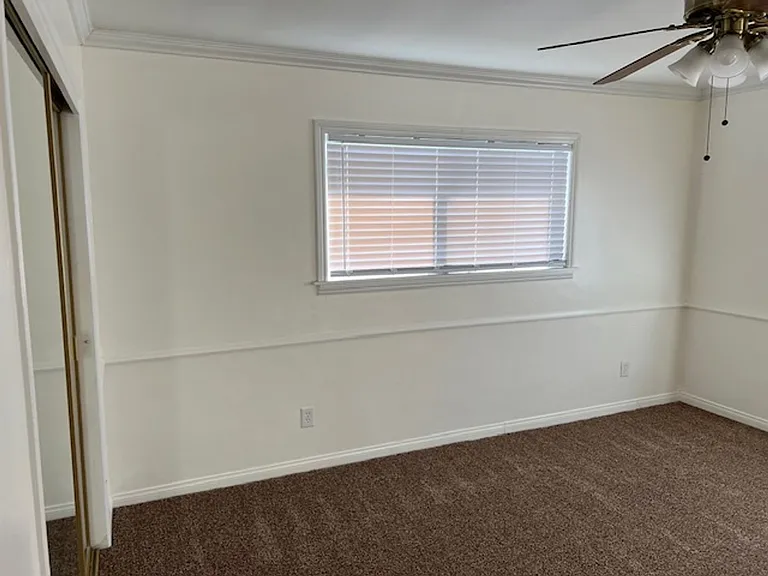 3704 Laverne Ave — Photo 14