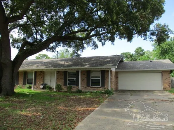 4240 Reynosa Dr, Pensacola, FL 32504