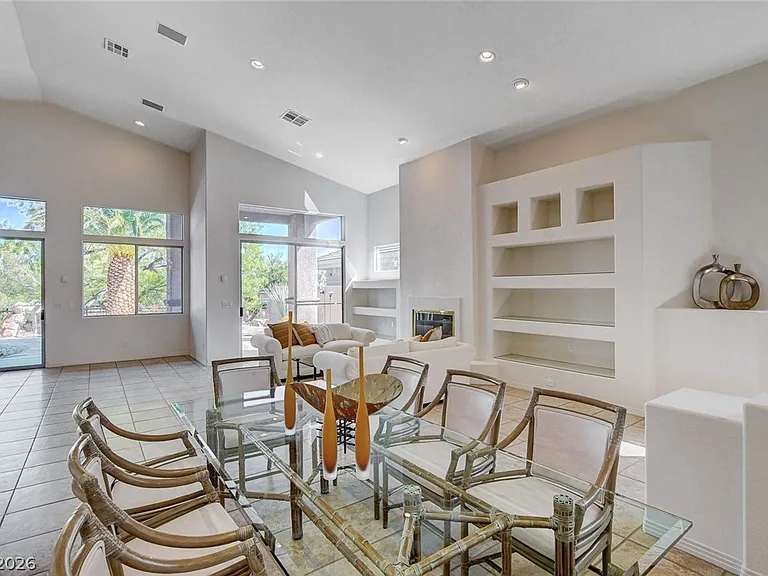 536 Pima Canyon Ct — Photo 4