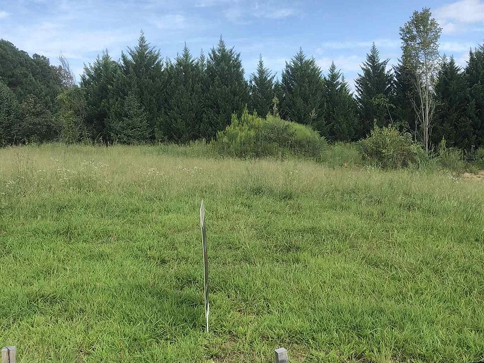 1st image of 113 Tumble Run Lot 31` 8