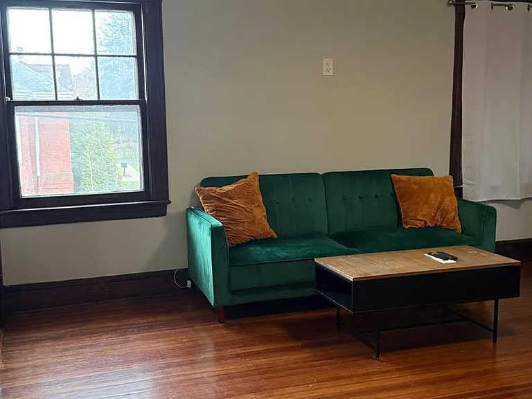 25 Mountain Ave — Photo 11